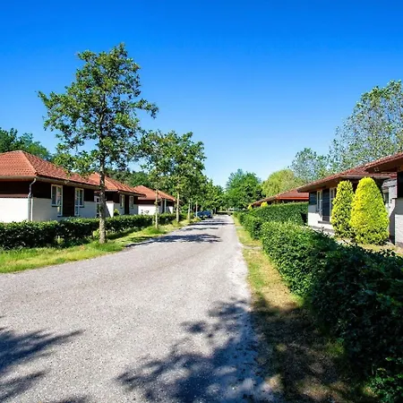 Semesterbostad Modern Eingerichteter Oostrum (Limburg)